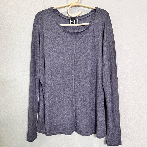 H by Bordeaux Women’s Light Crewneck Ribbed Gray Athleisure Medium NEW - Picture 10 of 11